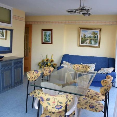 Apartamento En El Paseo Maritimo De ベニドルム エクステリア 写真