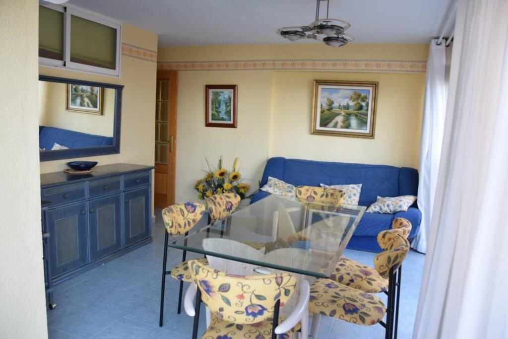 Apartamento En El Paseo Maritimo De ベニドルム エクステリア 写真